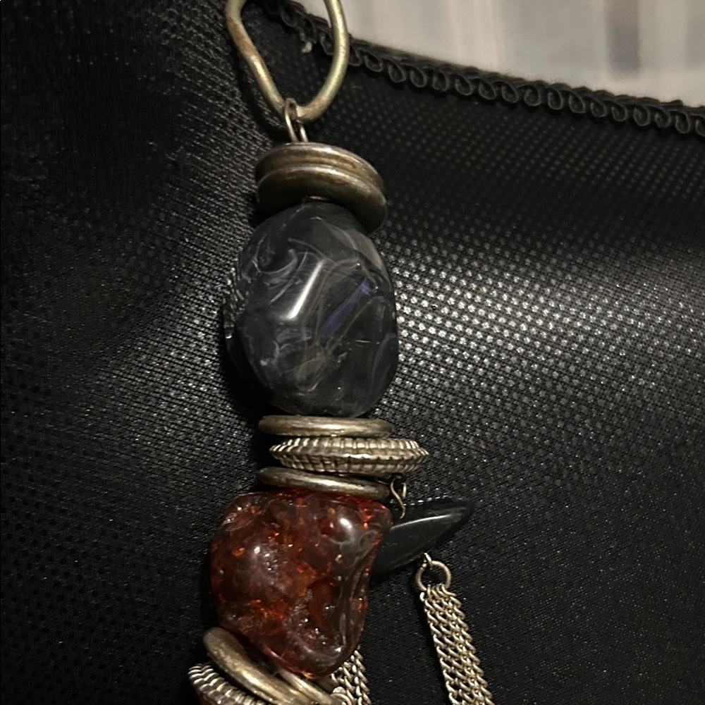 Elegant Multi-Stone Necklace - Picture 7 of 10